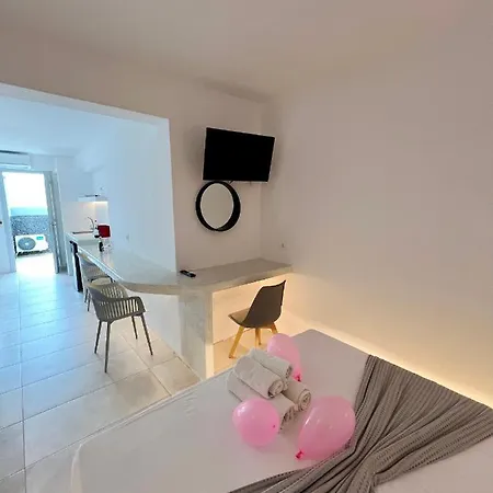 מלון White Lily & Lofts - Adults Only 16 *